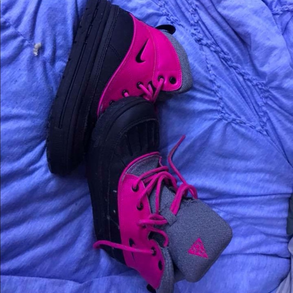 New nike